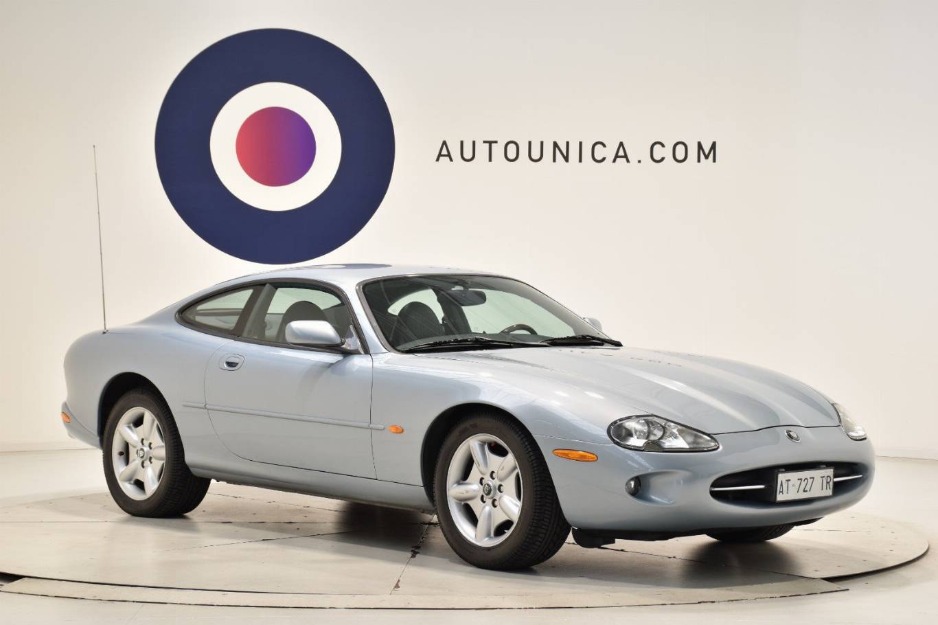 JAGUAR XK8 27