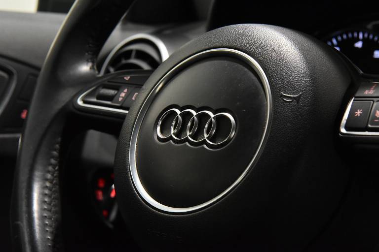 AUDI A1 22