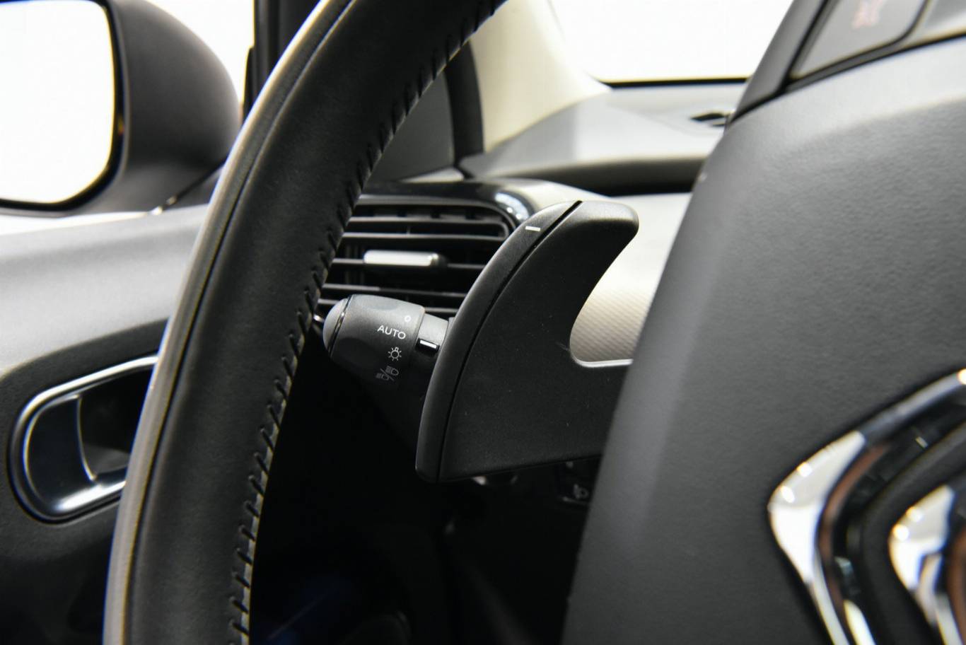 CITROEN C4 Cactus 25