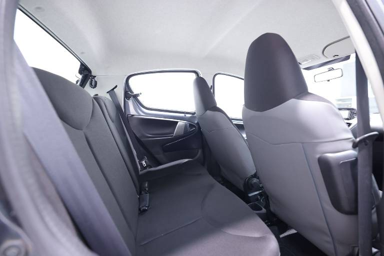 TOYOTA Aygo 41