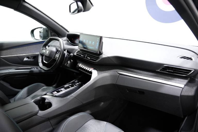 PEUGEOT 3008 54