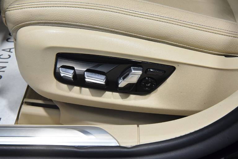 BMW 730 24
