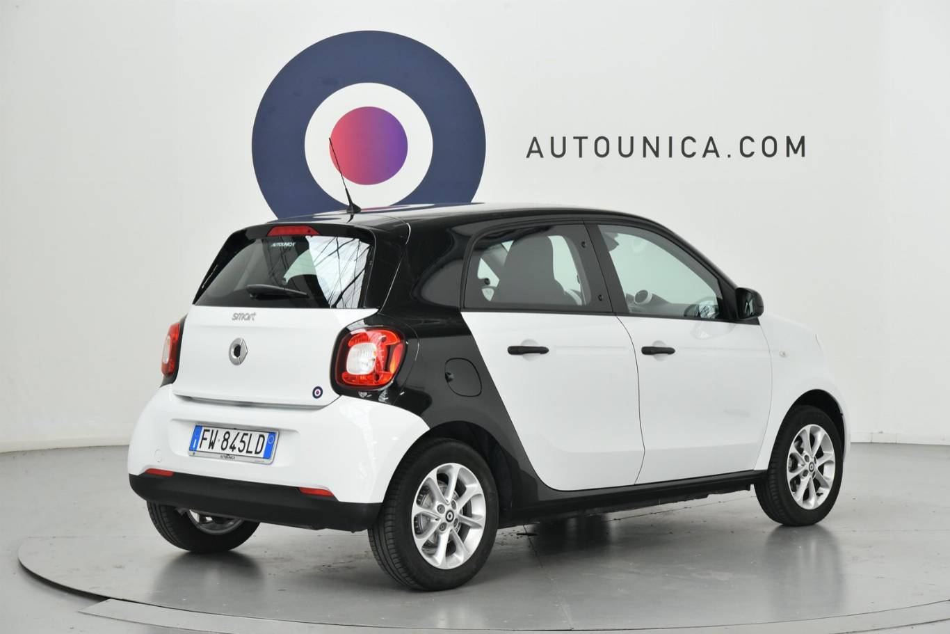 SMART ForFour 5