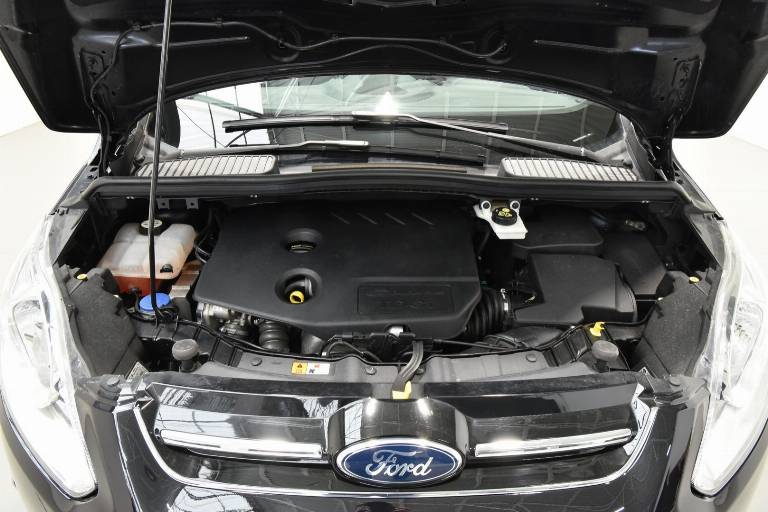 FORD C-Max 12