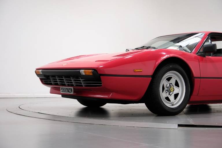 FERRARI 308 46