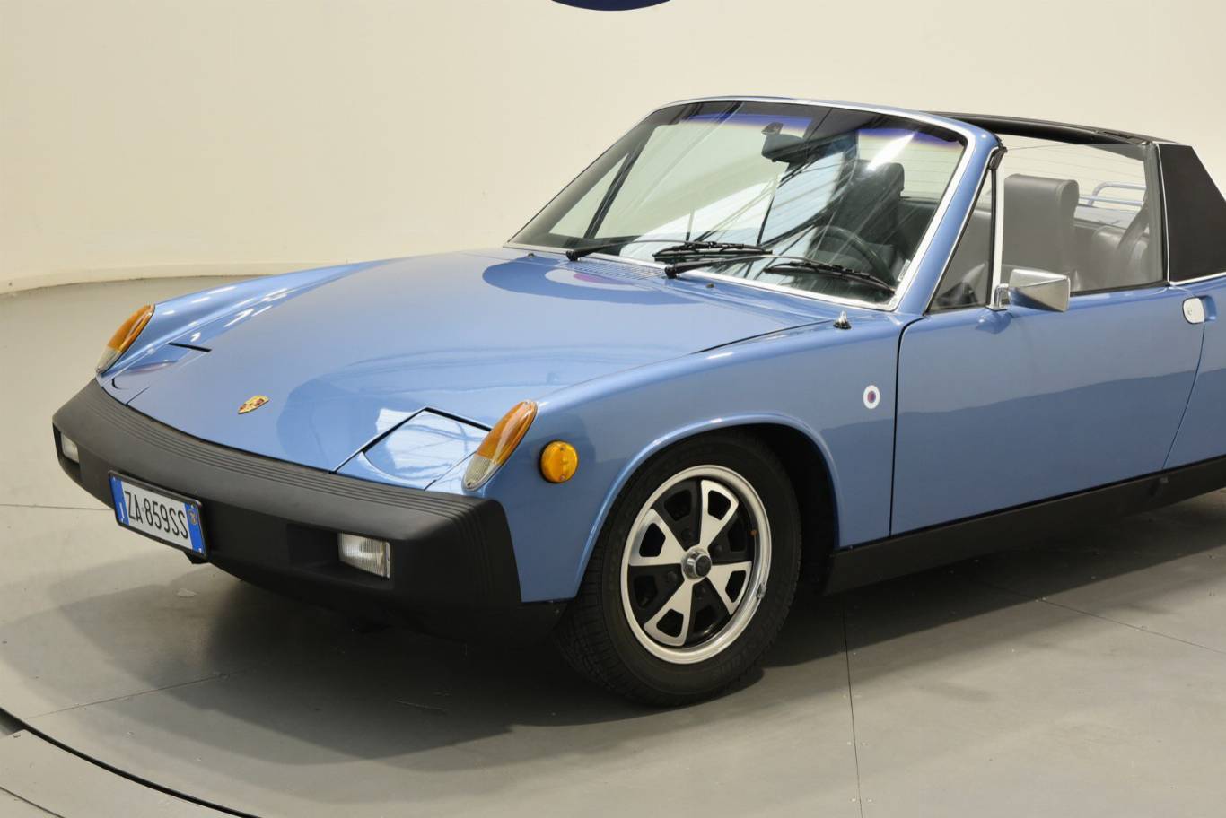 PORSCHE 914 23