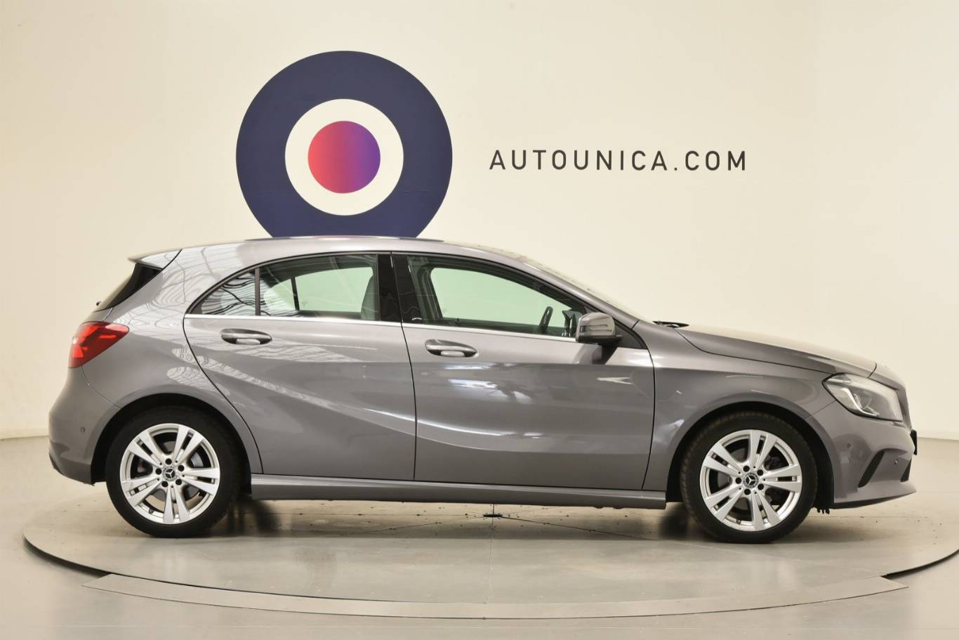 MERCEDES-BENZ A 200 31