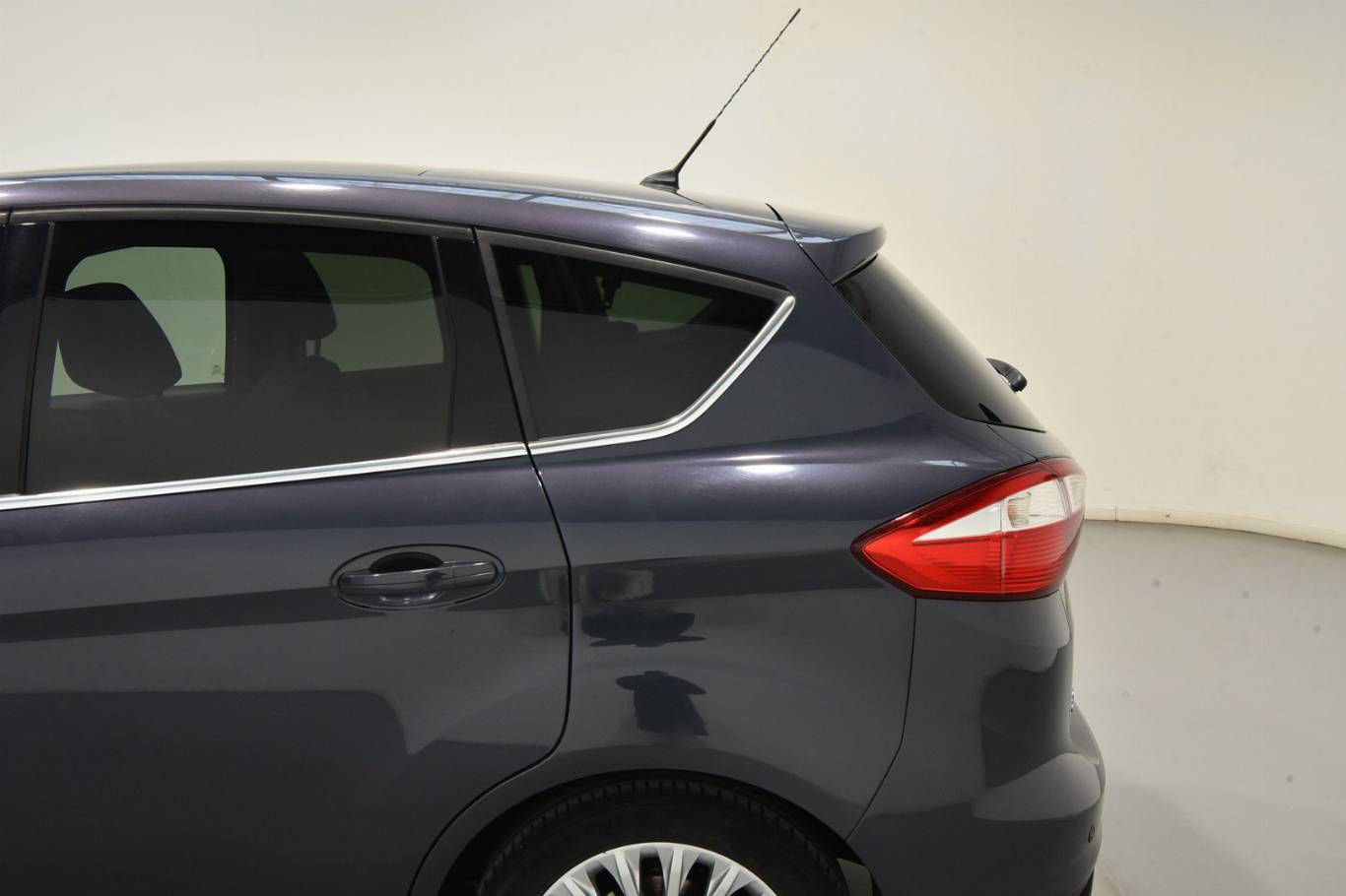 FORD C-Max 41