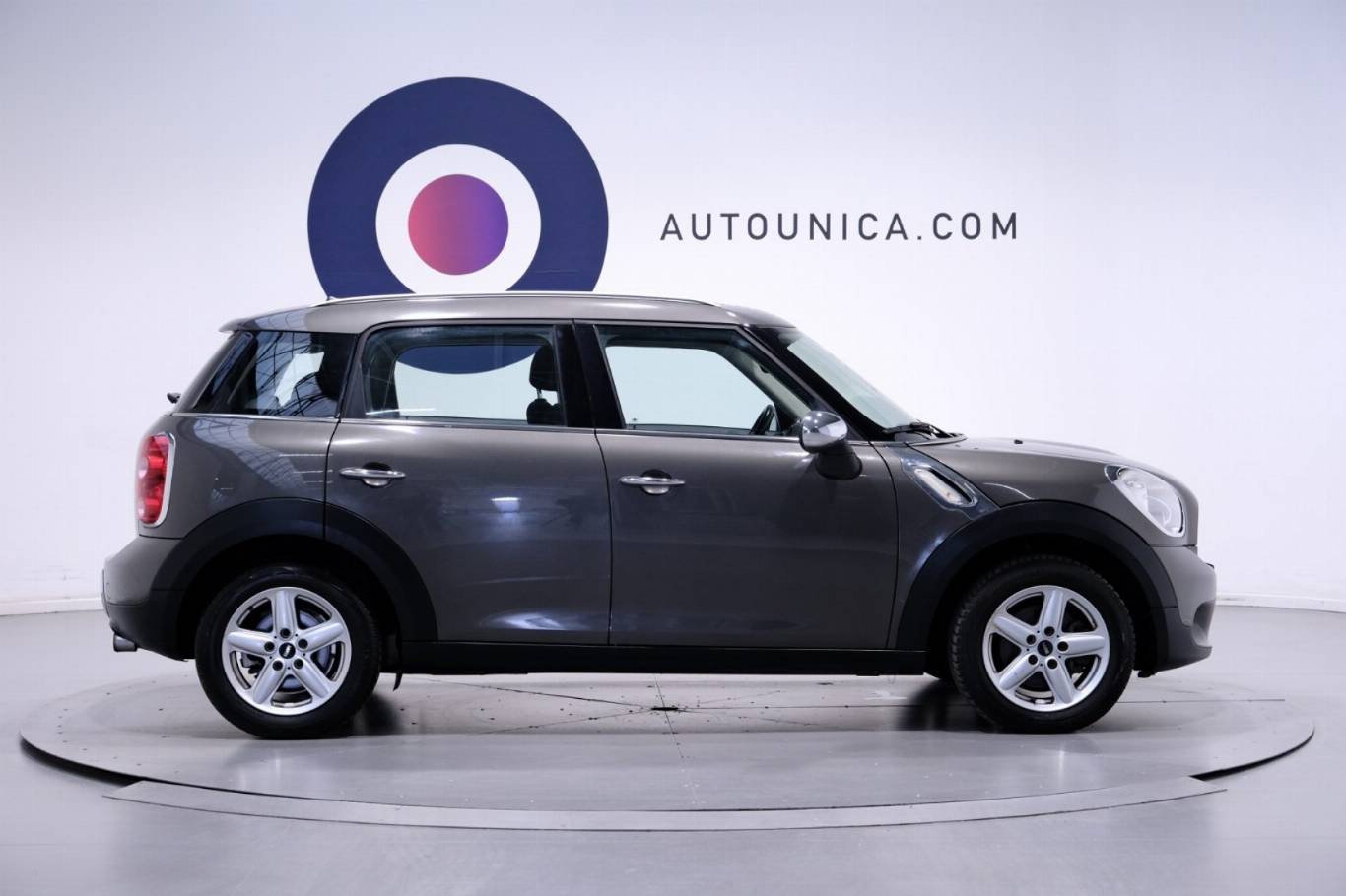 MINI Countryman 4