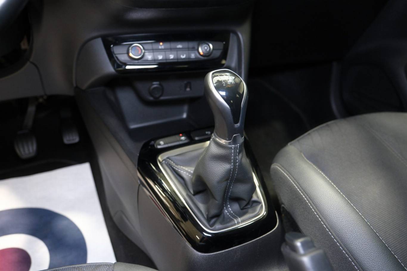 OPEL Corsa 26