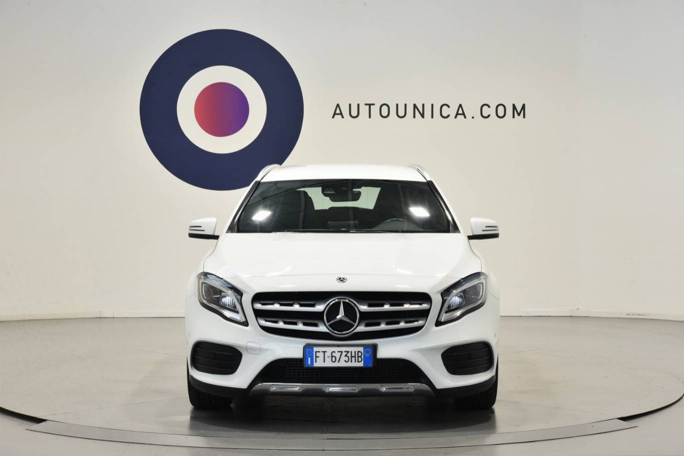 MERCEDES-BENZ GLA 200 5