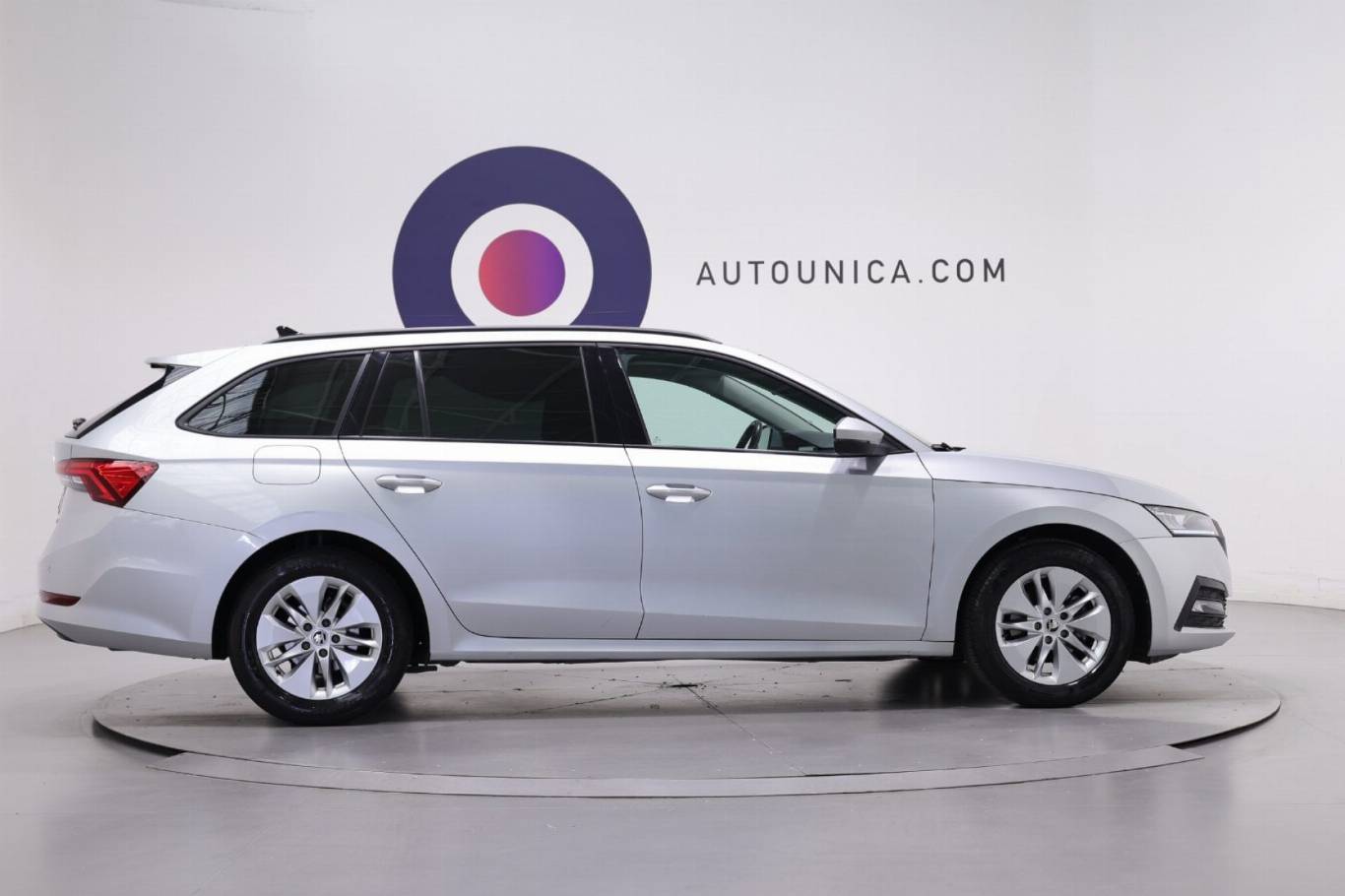 SKODA Octavia 4