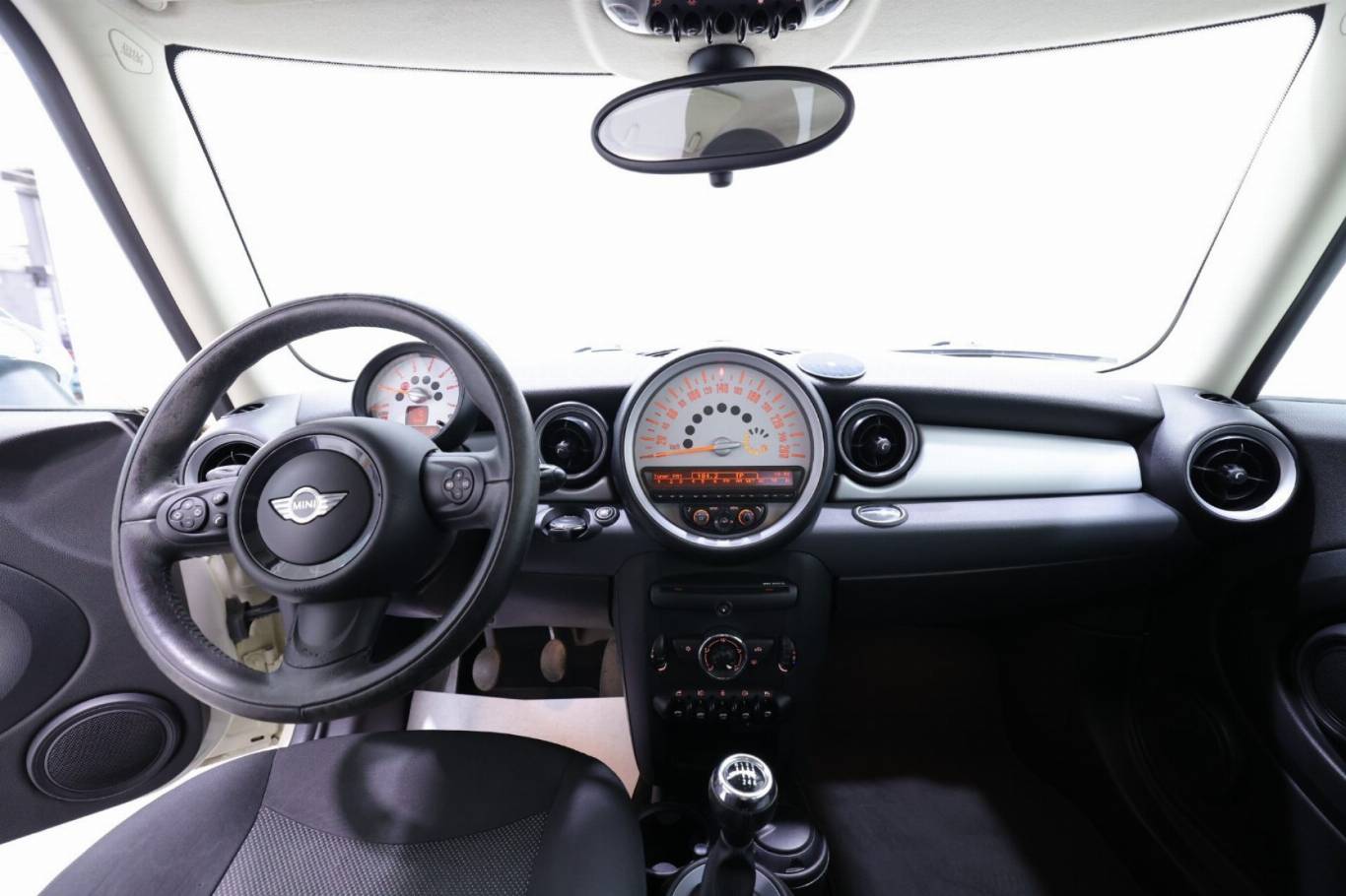 MINI Cooper D 10