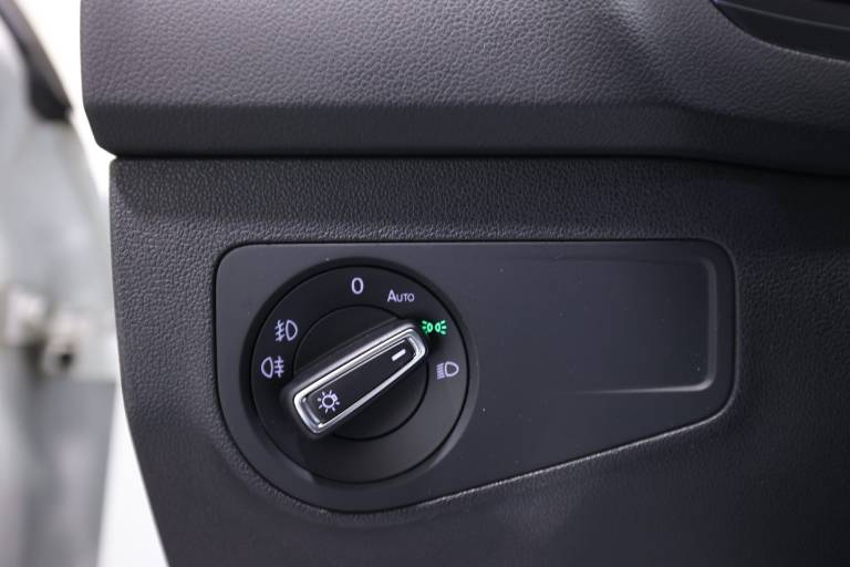 VOLKSWAGEN Tiguan 25