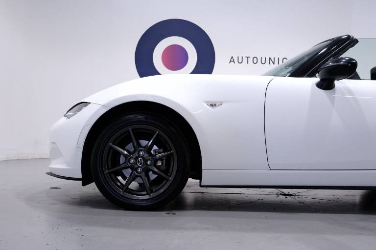MAZDA MX-5 11