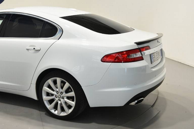 JAGUAR XF 36