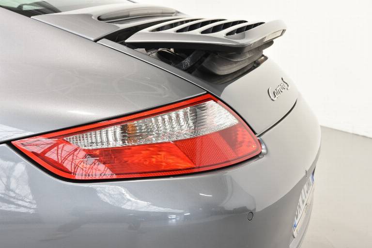 PORSCHE 911 42