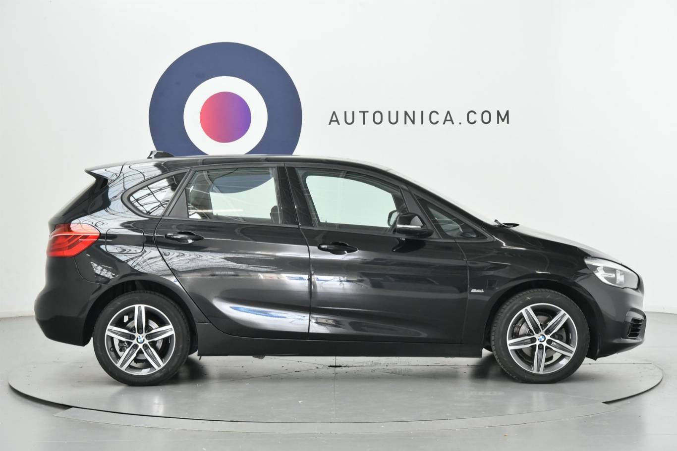 BMW 218 29