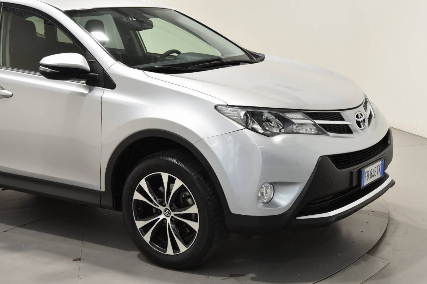 TOYOTA RAV 4 20