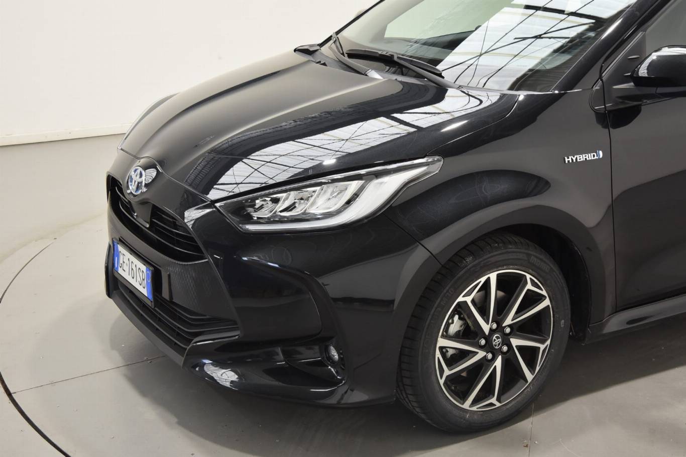 TOYOTA Yaris 26