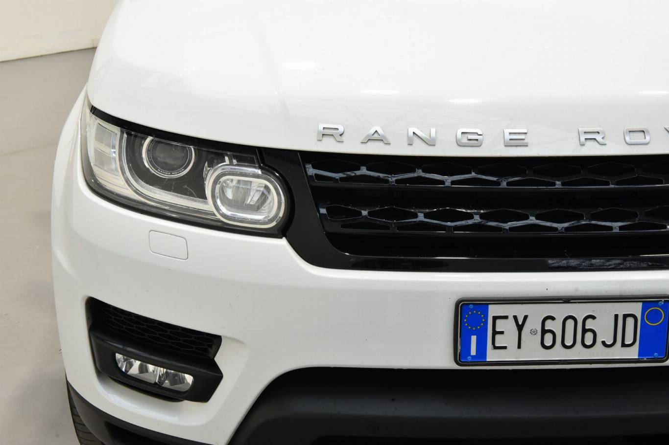 LAND ROVER Range Rover Sport 16