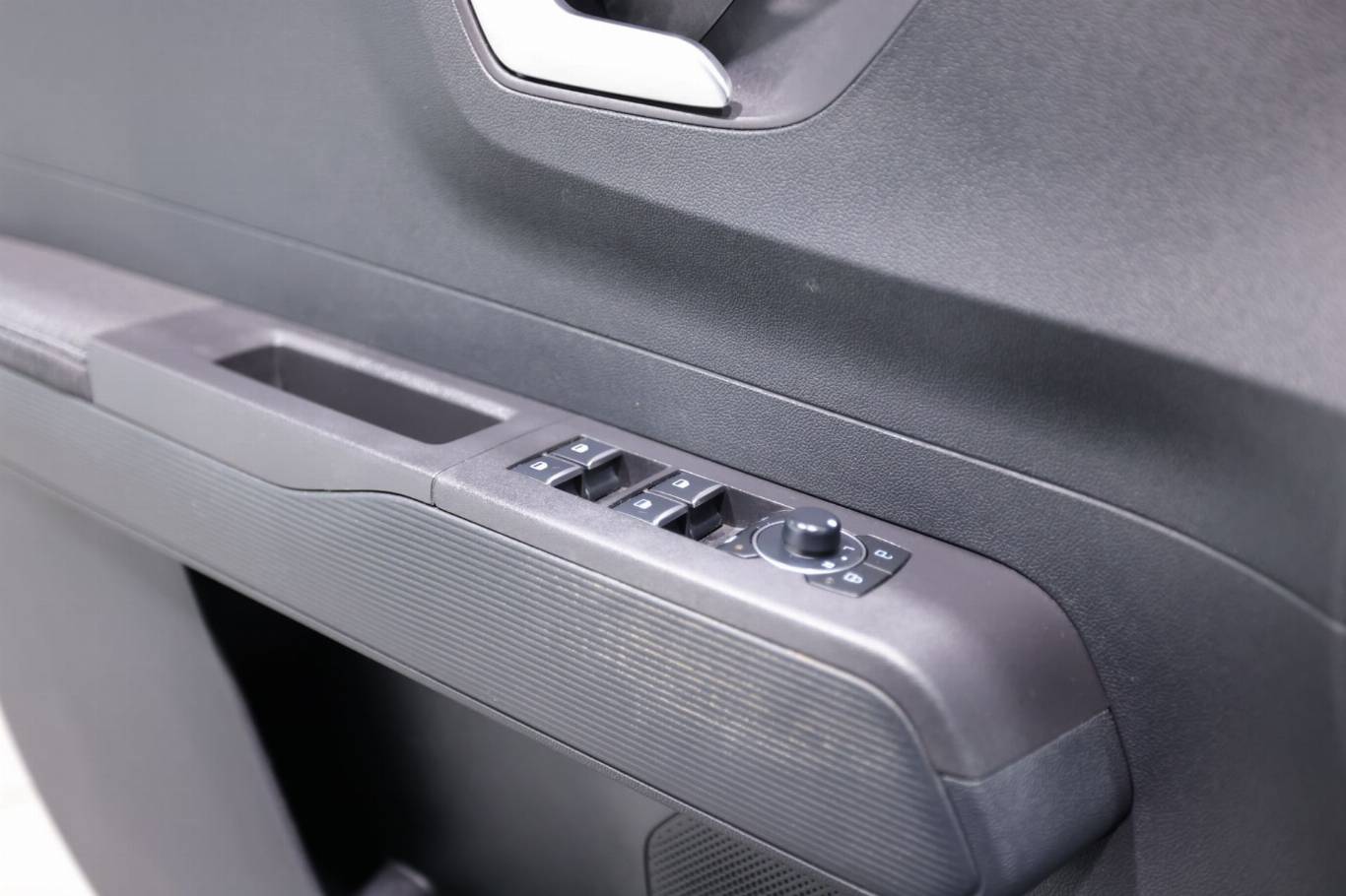 FORD Tourneo Courier 34