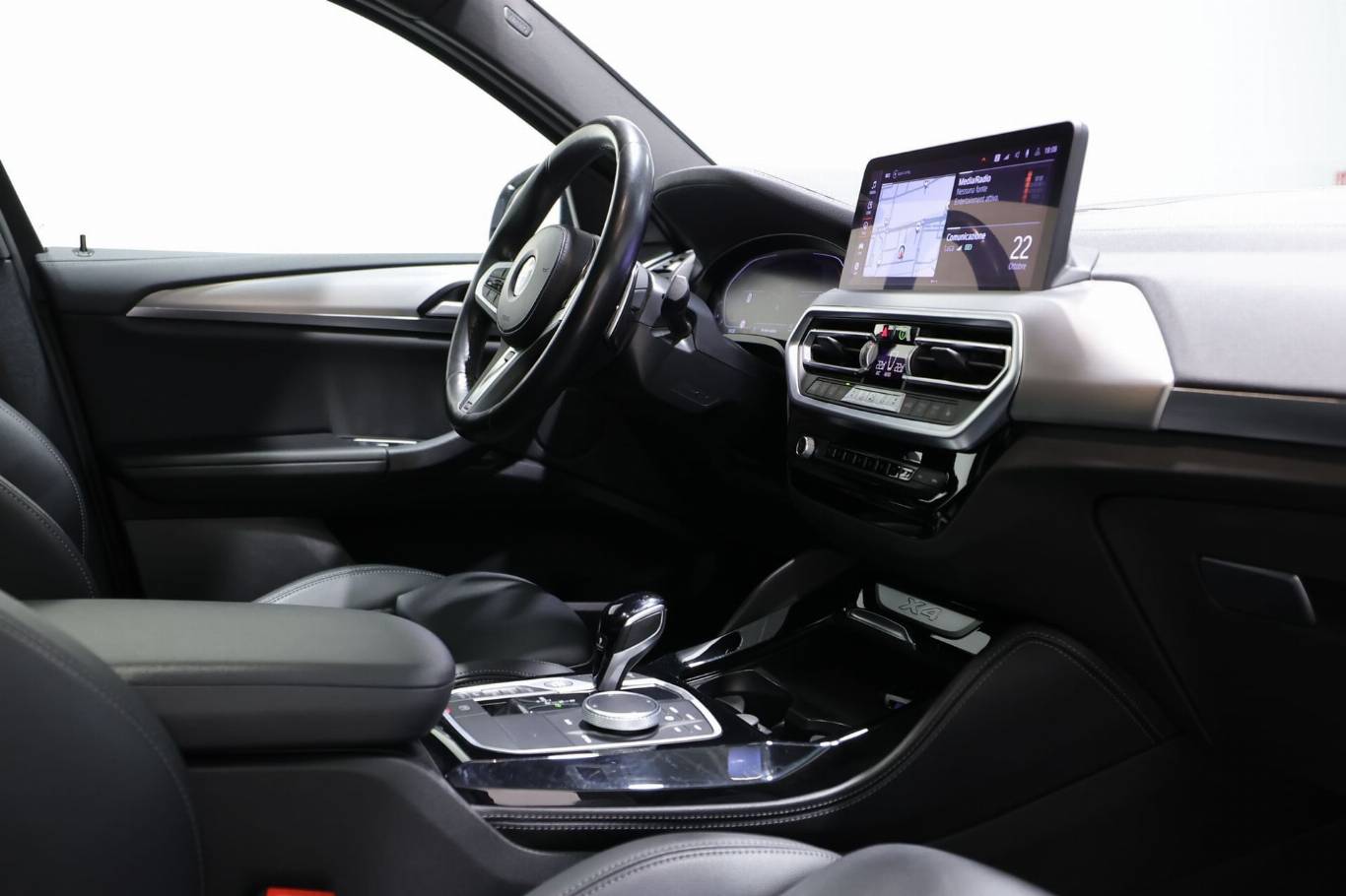 BMW X4 57