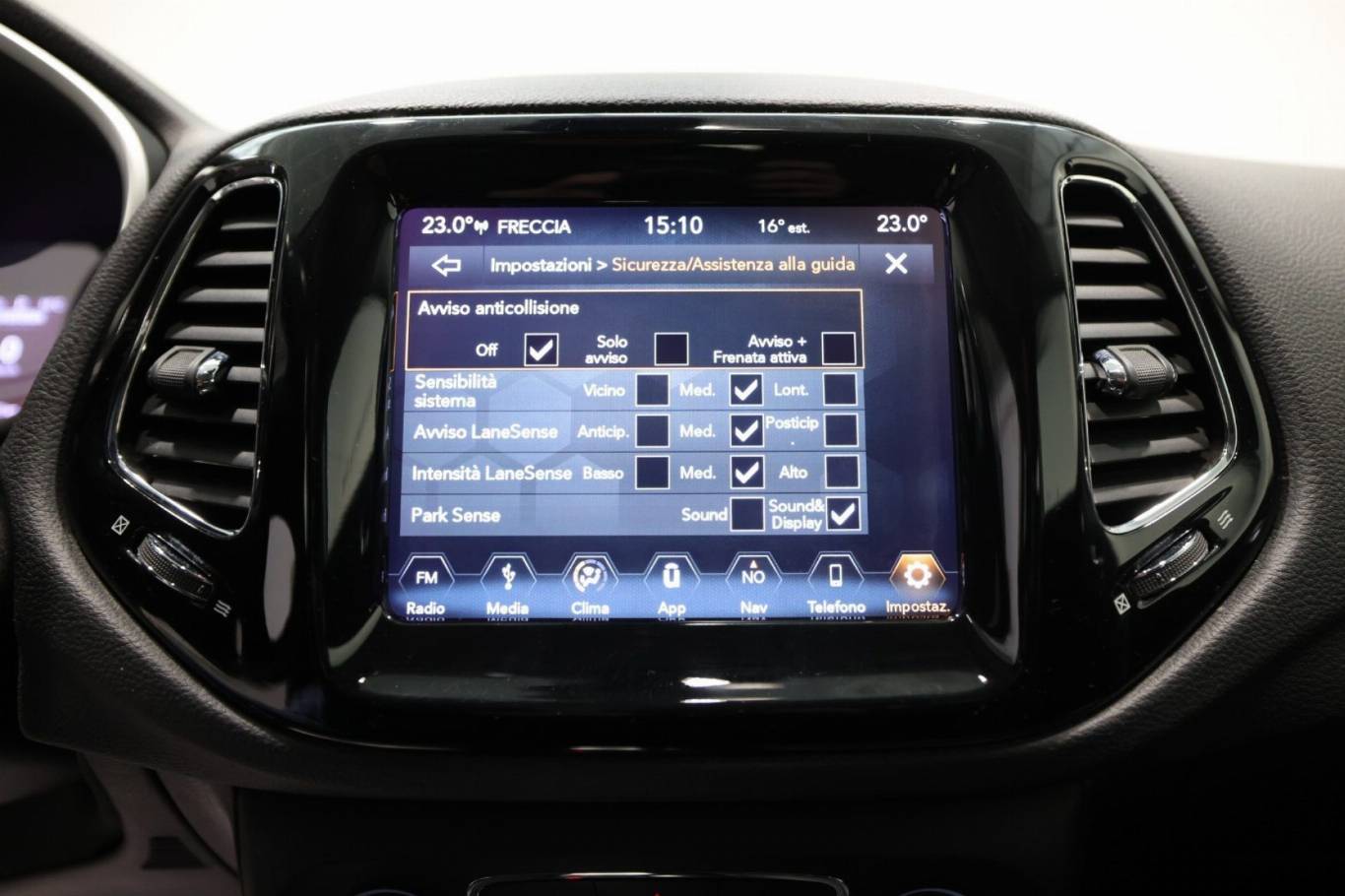 JEEP Compass 28