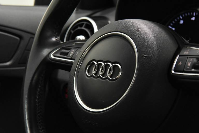AUDI A1 24