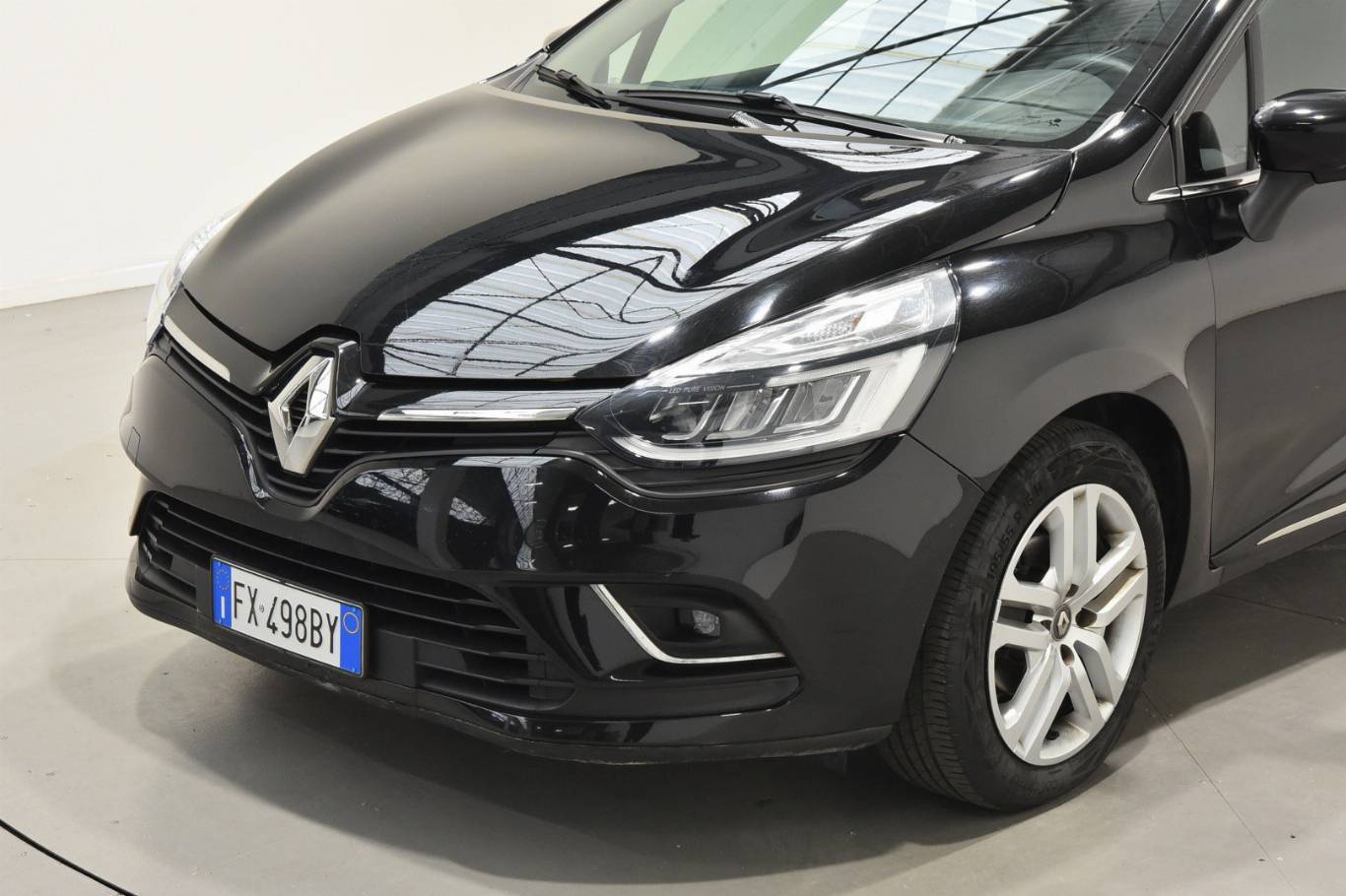 RENAULT Clio 32