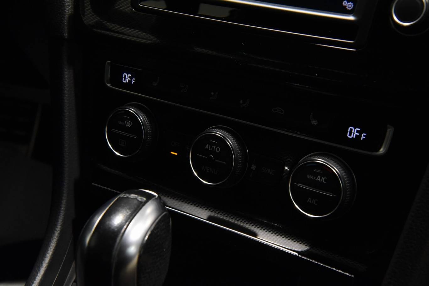 VOLKSWAGEN Golf GTD 35