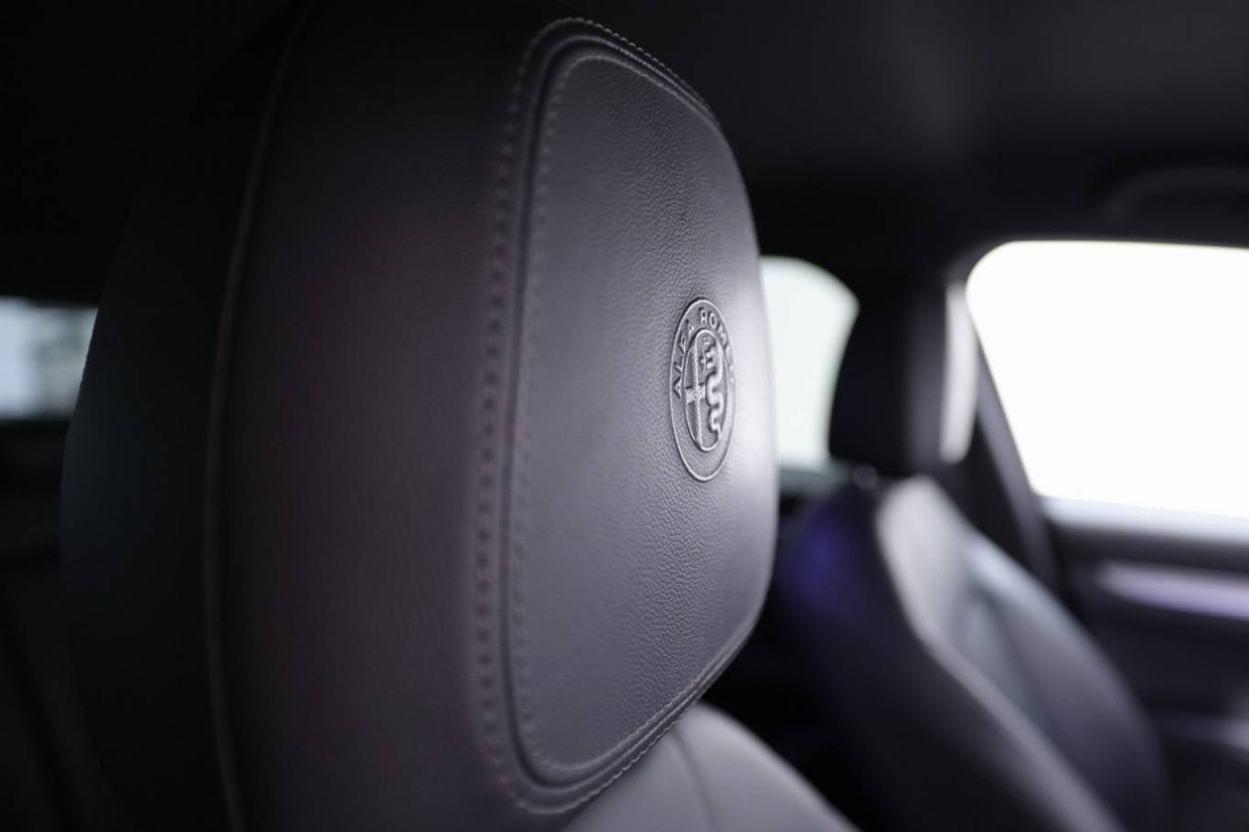 ALFA ROMEO Stelvio 54