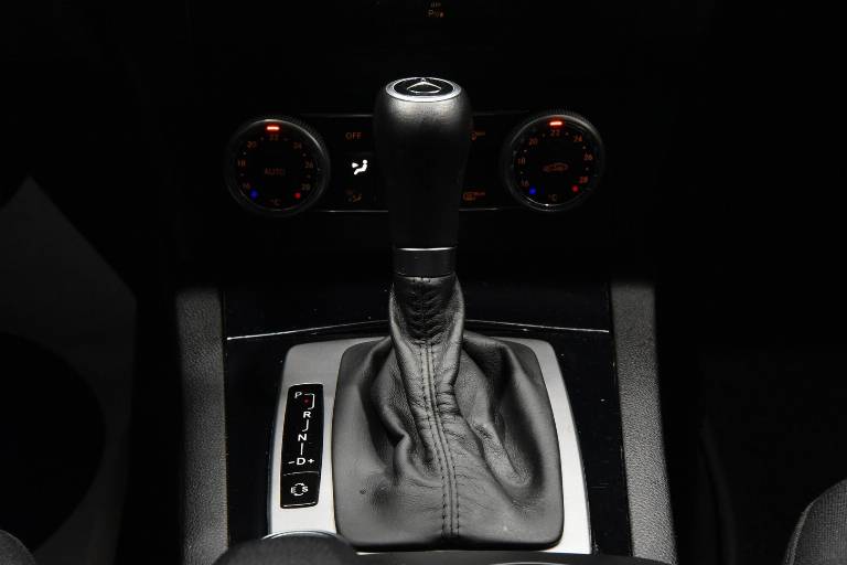 MERCEDES-BENZ GLK 220 10