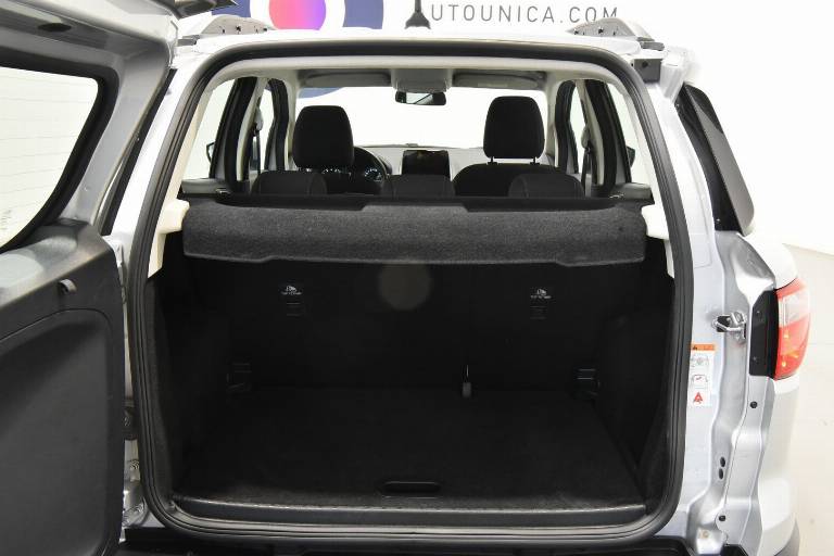 FORD EcoSport 37