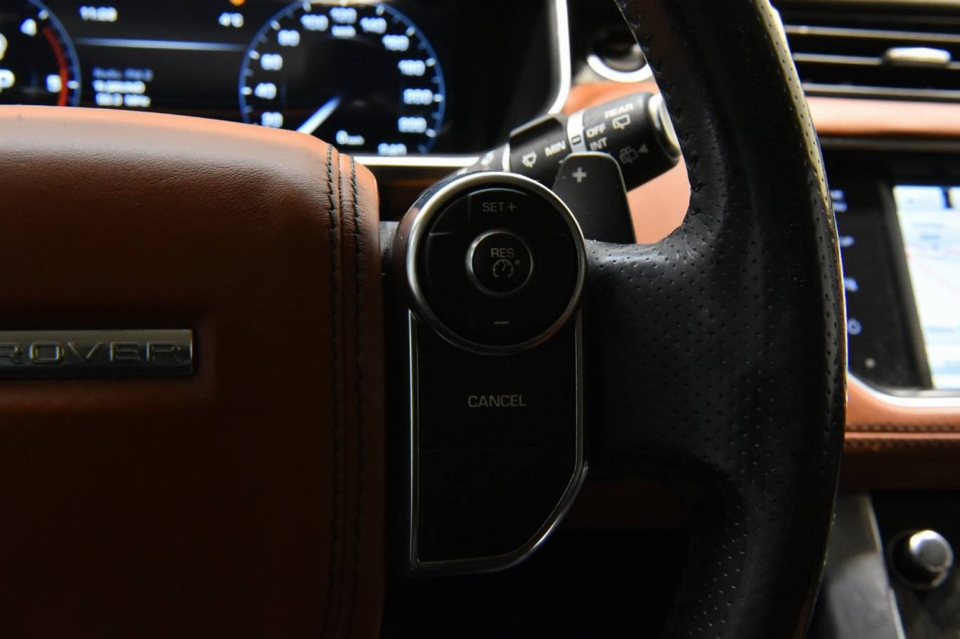 LAND ROVER Range Rover Sport 8