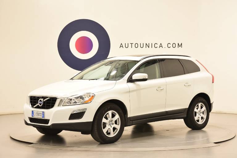 VOLVO XC60 1