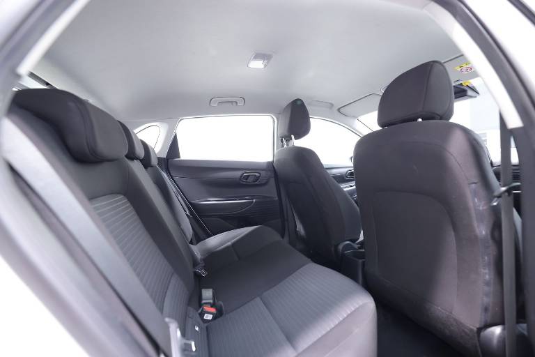 HYUNDAI I20 43