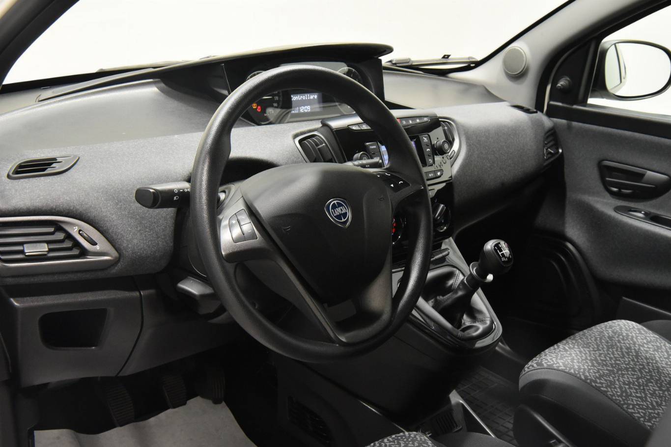 LANCIA Ypsilon 3