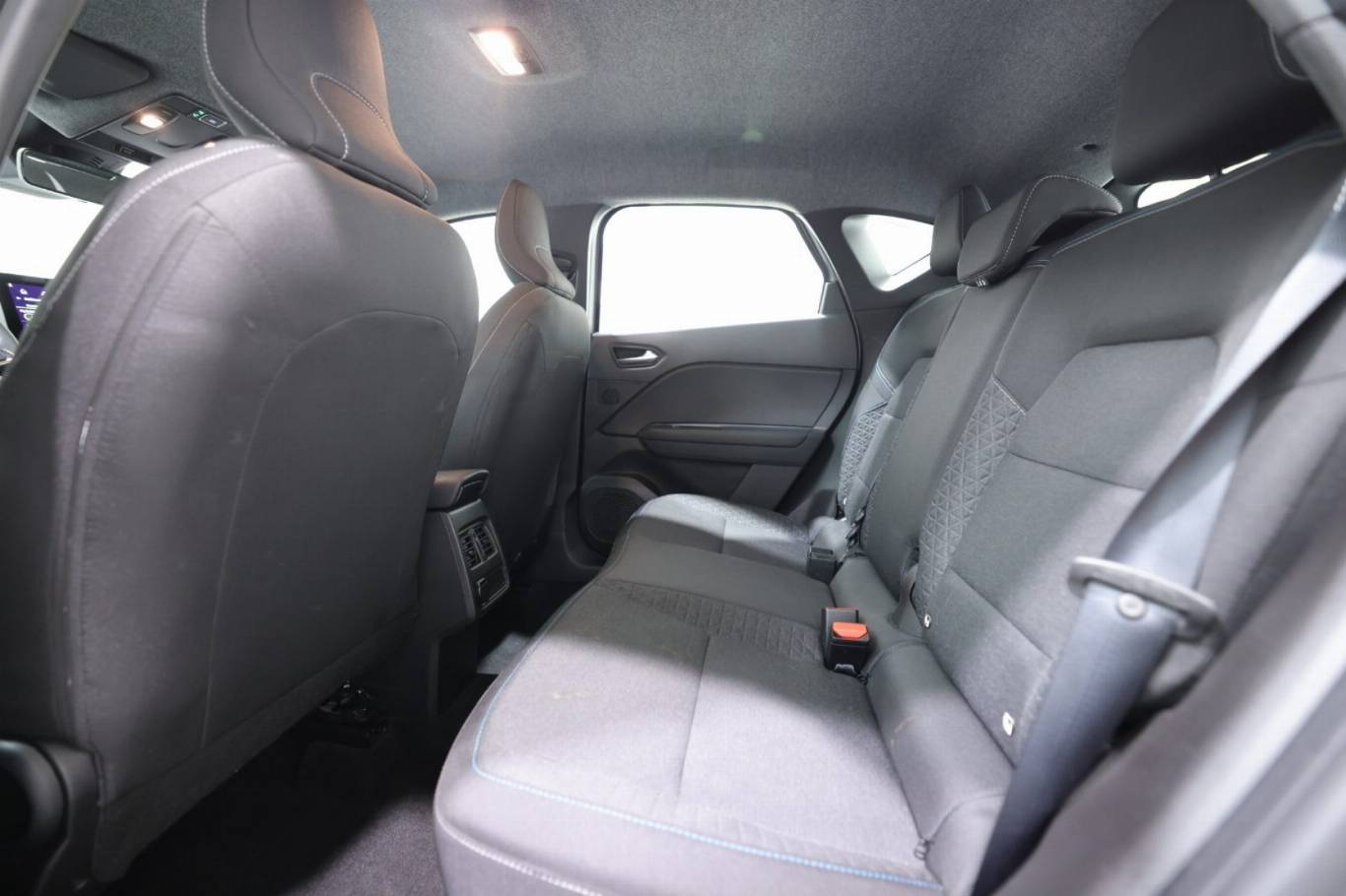 RENAULT Captur 33