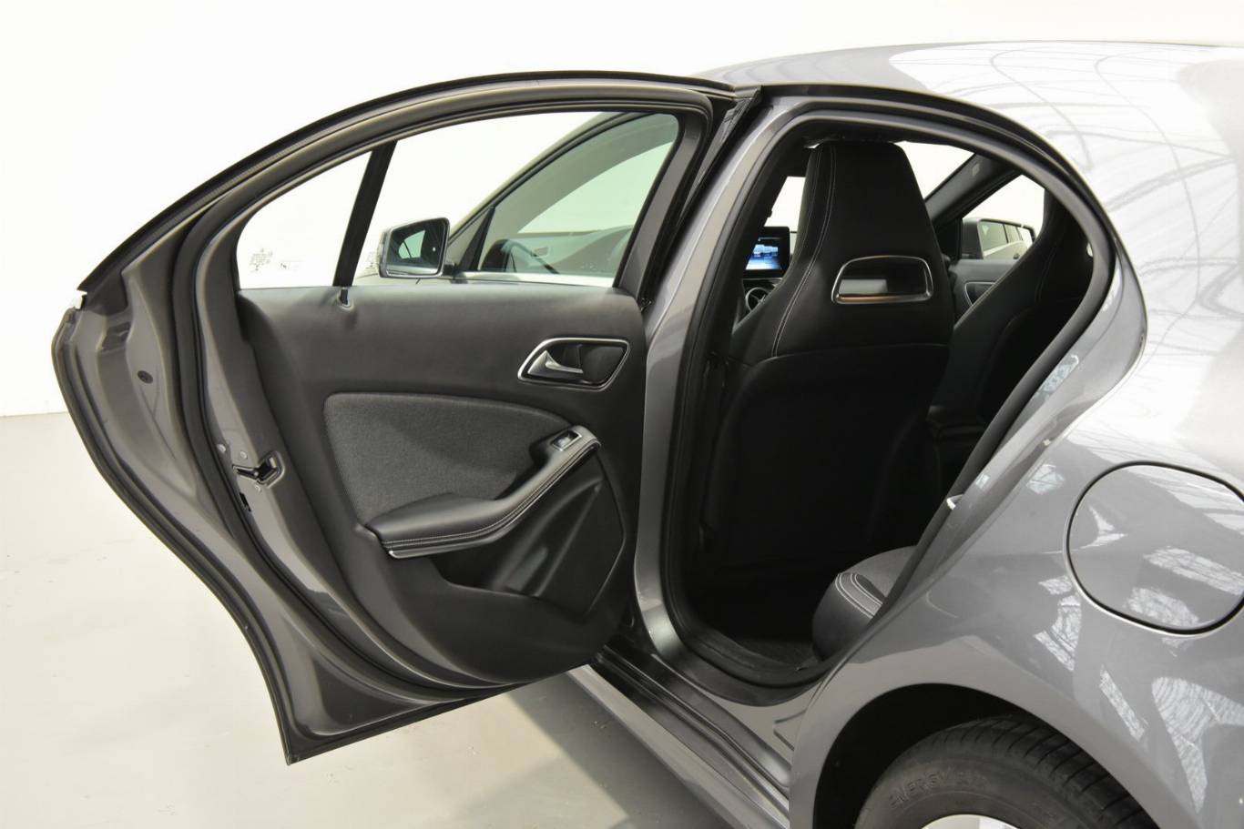 MERCEDES-BENZ A 160 49