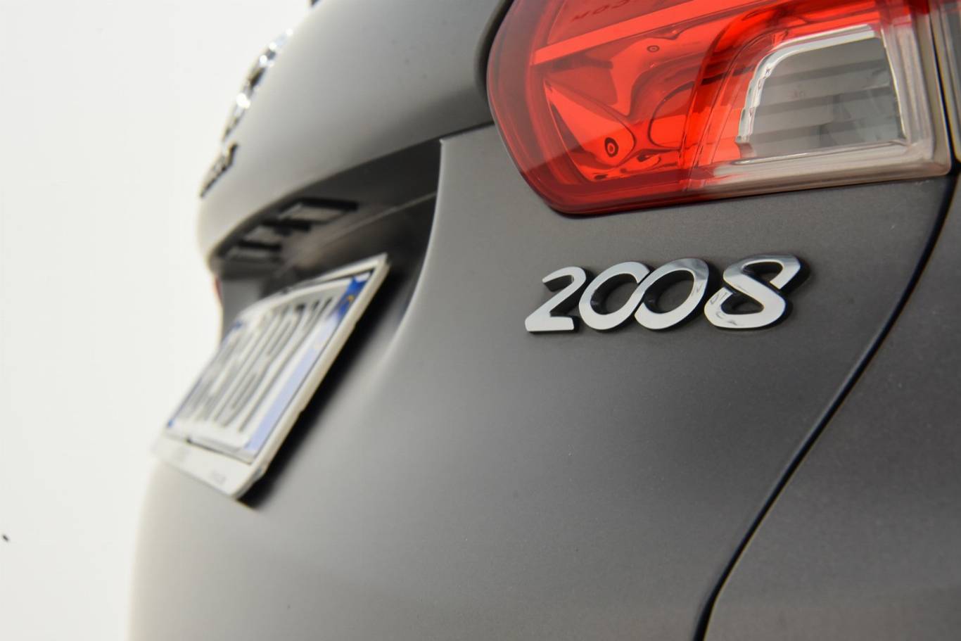 PEUGEOT 2008 65