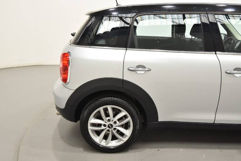 MINI Countryman 42