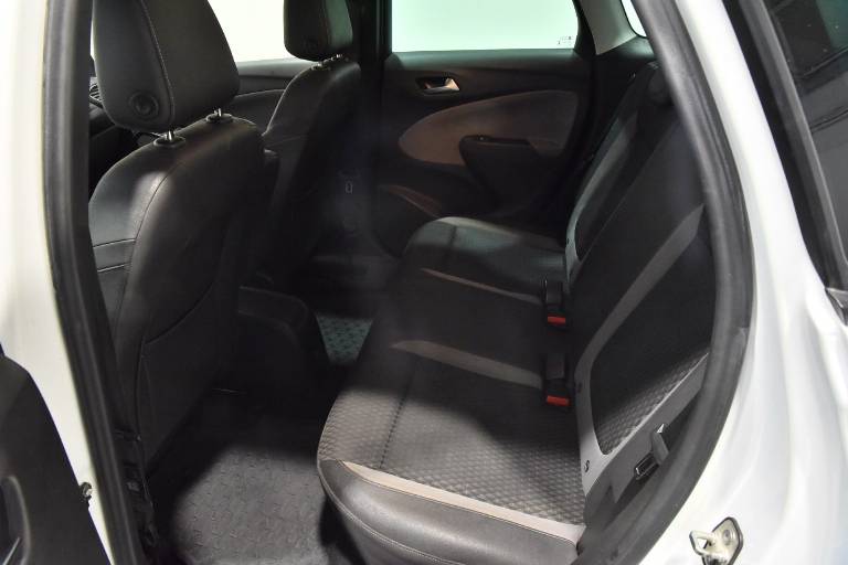 OPEL Crossland X 29