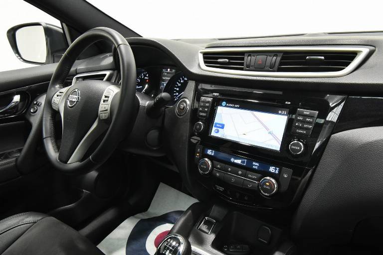 NISSAN Qashqai 28