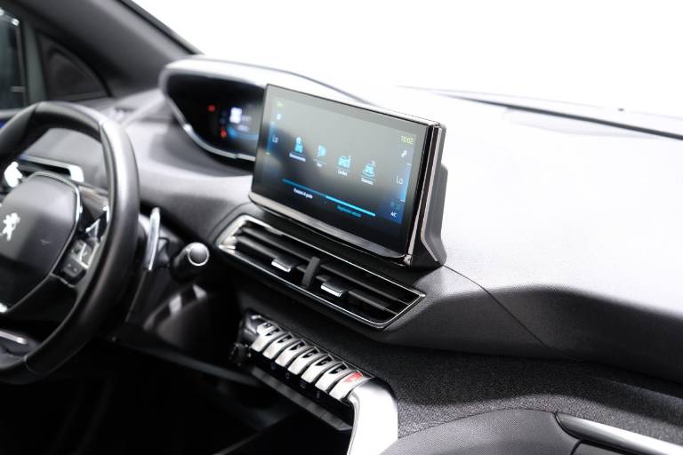PEUGEOT 3008 56