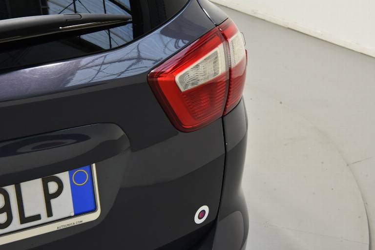FORD C-Max 43