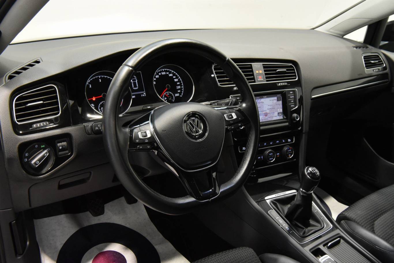 VOLKSWAGEN Golf 3