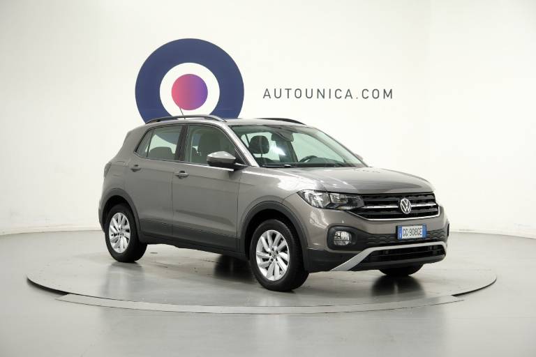 VOLKSWAGEN T-Cross 3