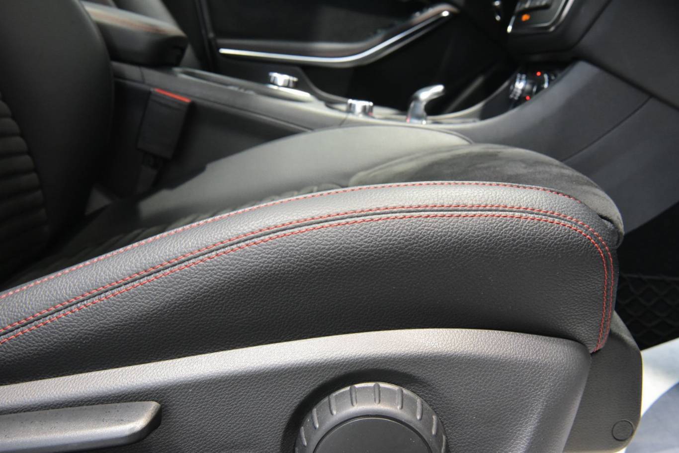 MERCEDES-BENZ CLA 45 AMG 50