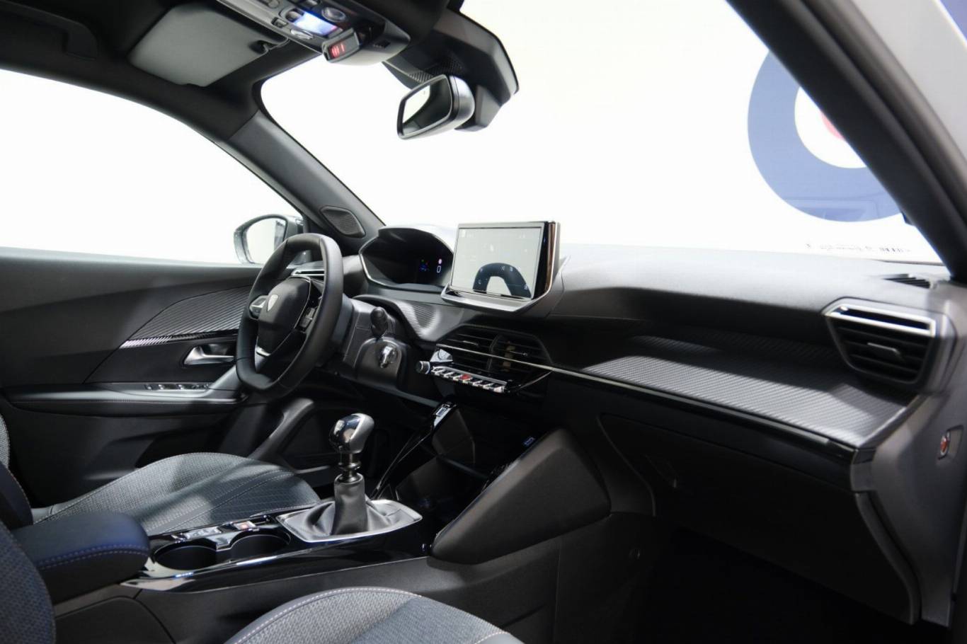 PEUGEOT 2008 46